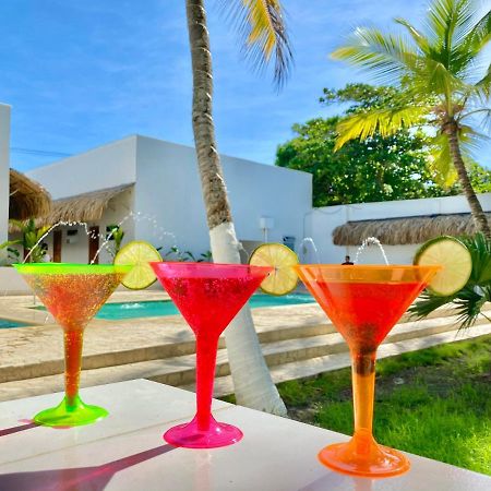Palma Grande Hotel Ковеньяс Екстер'єр фото
